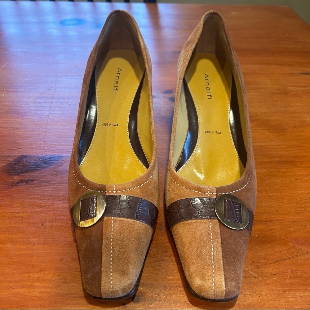 Amalfi Suede/Leather Eva Chester women’s size 9AA heel dress shoes tan/brown